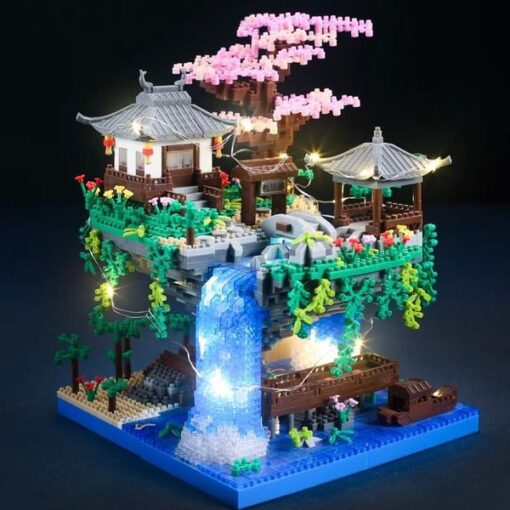 Waterfall Tree House (Small)