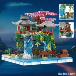 Tree House - Waterfall (Medium)
