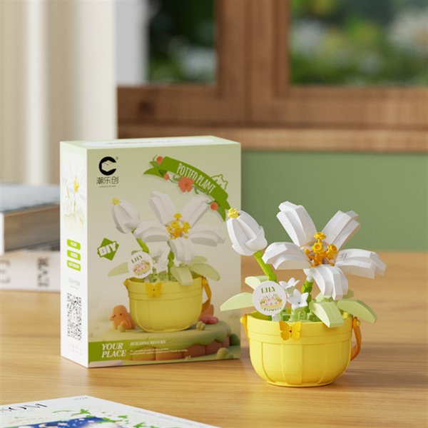 Potted - 7479 (Lily)