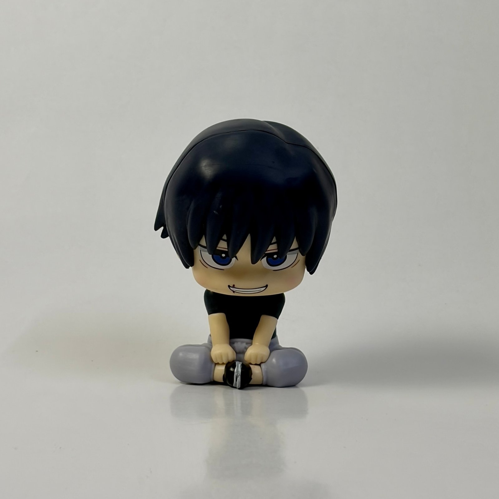 Jujutsu Kaisen - Toji Fushiguro (Sitting)