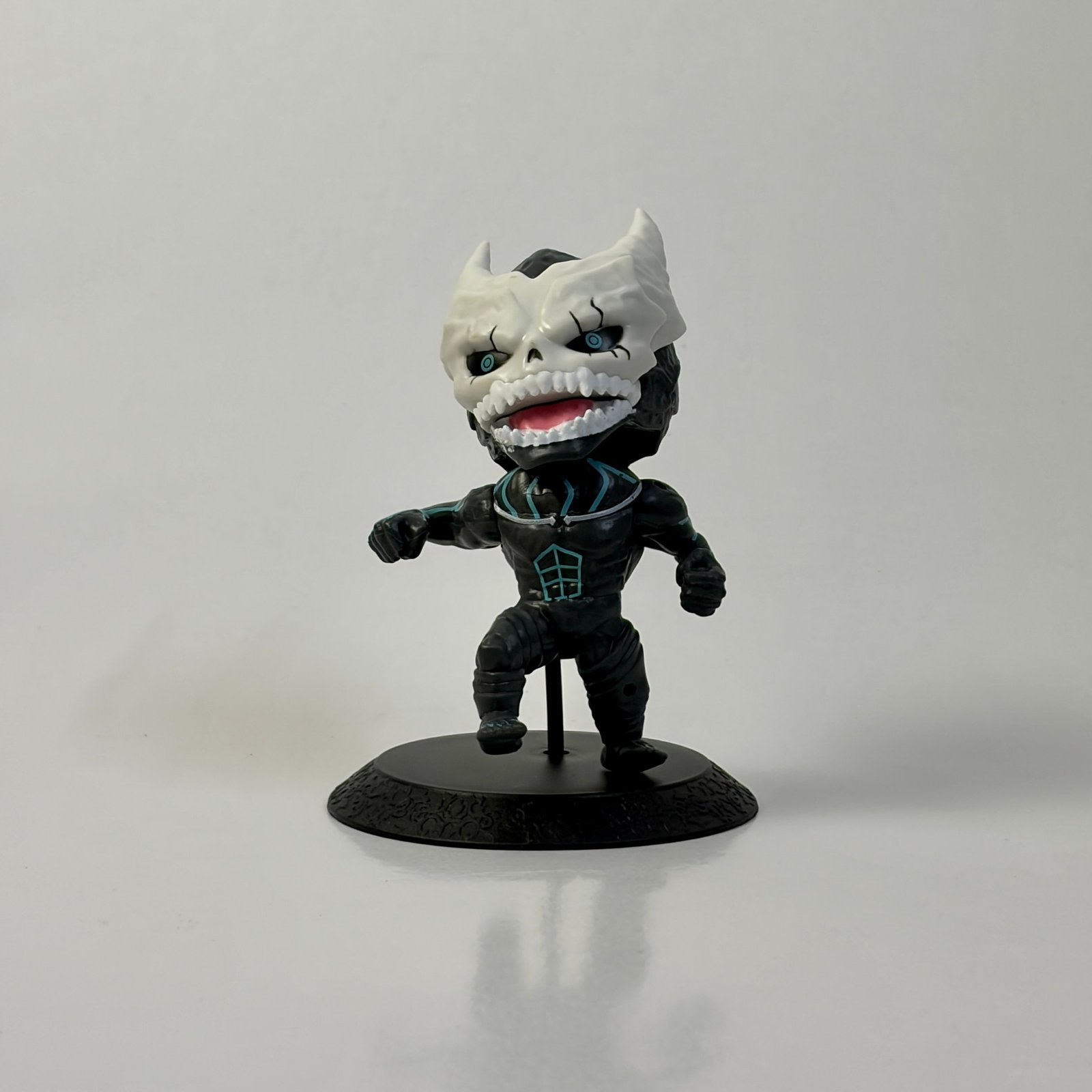 Kaiju No. 8 - Kaiju No. 8 V2